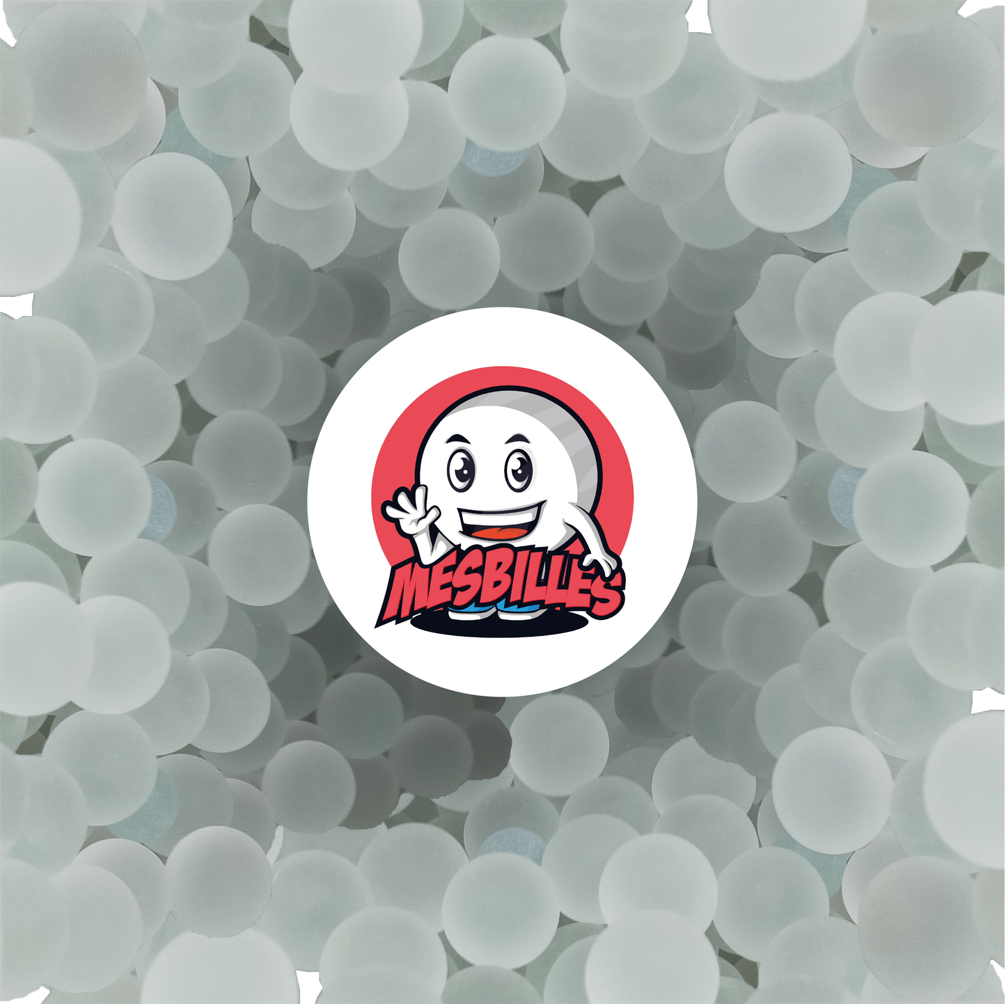 billes de 100 mm en verre de Bohème dépoli.
