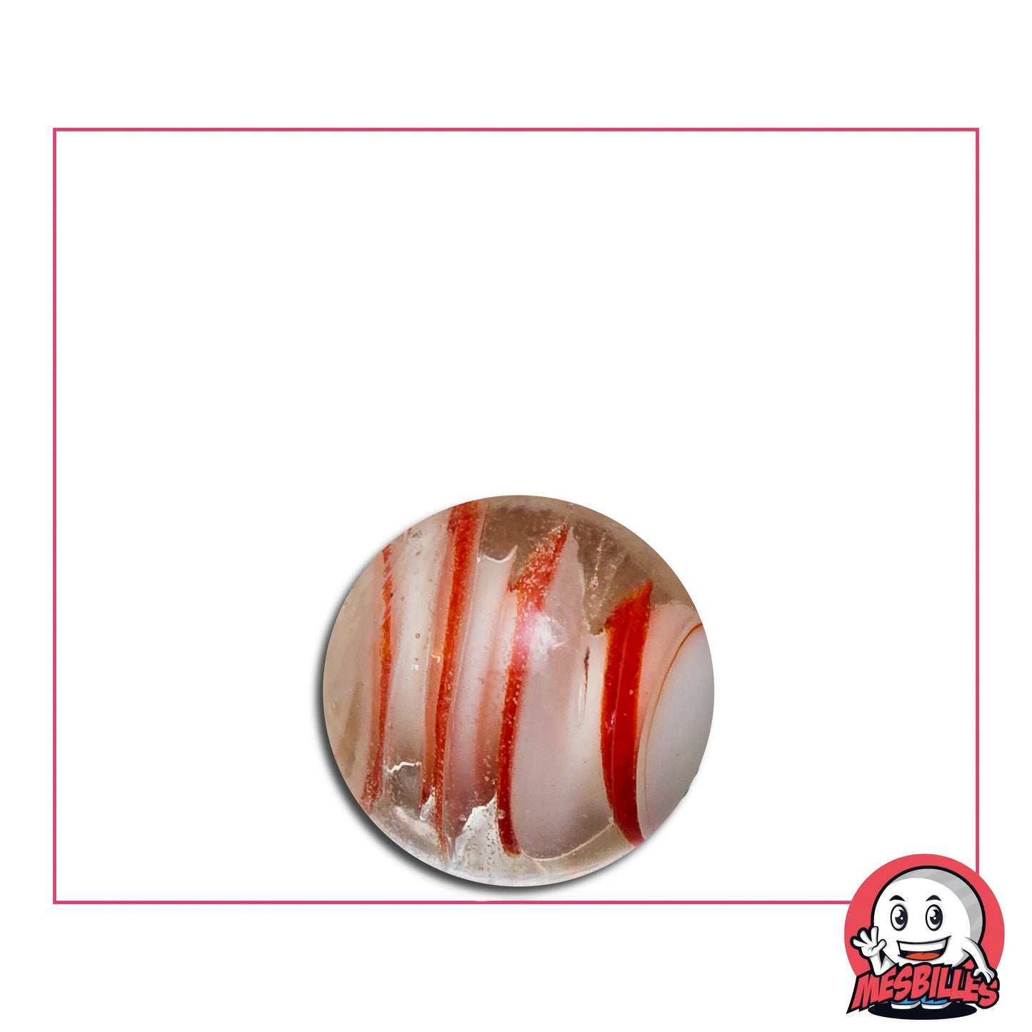 À la fois vintage et pop, cette bille attire la lumière… et les regards !