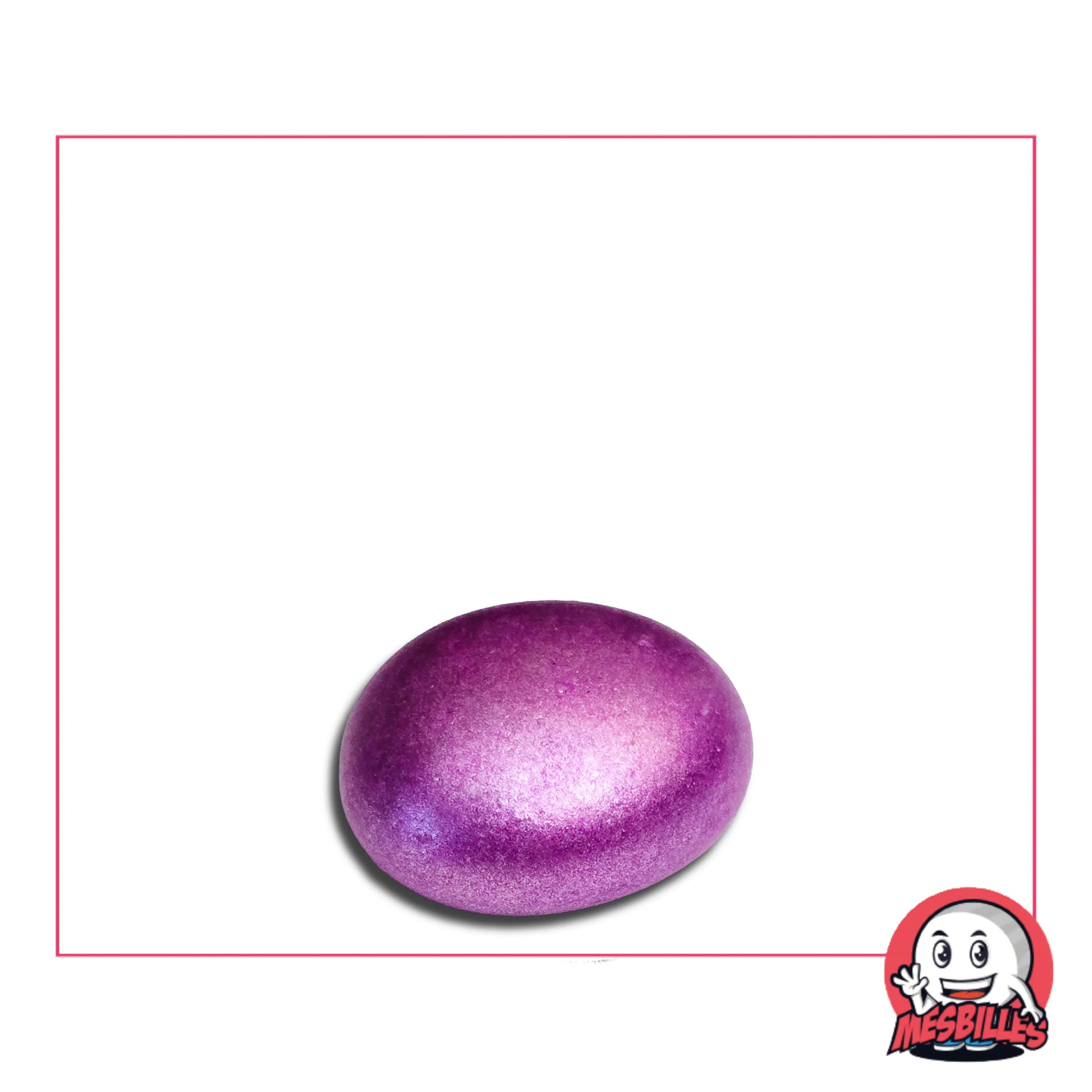 Cette bille Plate Métallisé Rose est également nommée Bille Galet en Verre, elle est utilisée pour Jouer, Décorer ou Collectionner. La bille plate rose métallisée : un éclat audacieux en verre !