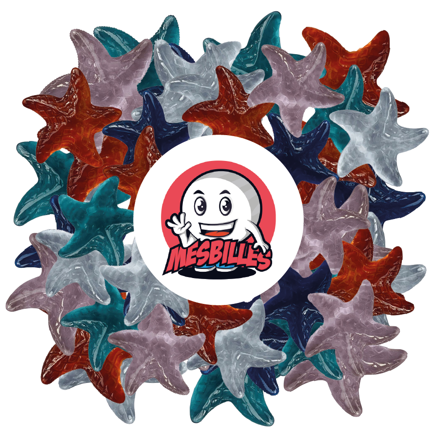 Image de la Mascotte MesBilles entourée de billes Étoile de Mer extra-plate en verre translucide de couleur ambre, taille 25 mm - MesBilles