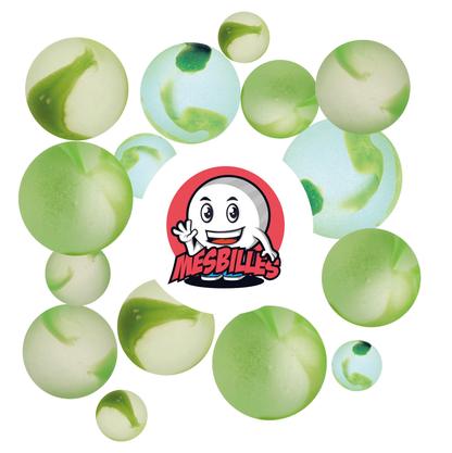 Image de la Mascotte MesBilles entourée de Billes Givré - Bille en verre Dépoli strié de Vert 22 mm MesBilles