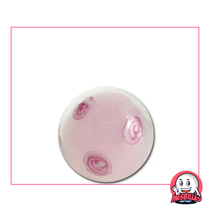 Bille artisanale de 22 mm au fond rose doux décorée de motifs floraux rappelant les pétales délicats du cerisier en fleurs.
