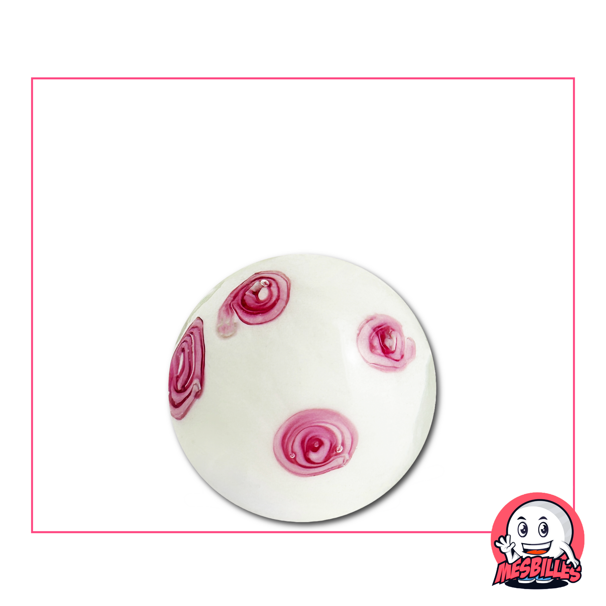 Bille d'art blanche artisanale de 22 mm décorée de fleurs roses délicates, symbolisant la fraîcheur et la beauté éphémère du printemps japonais.